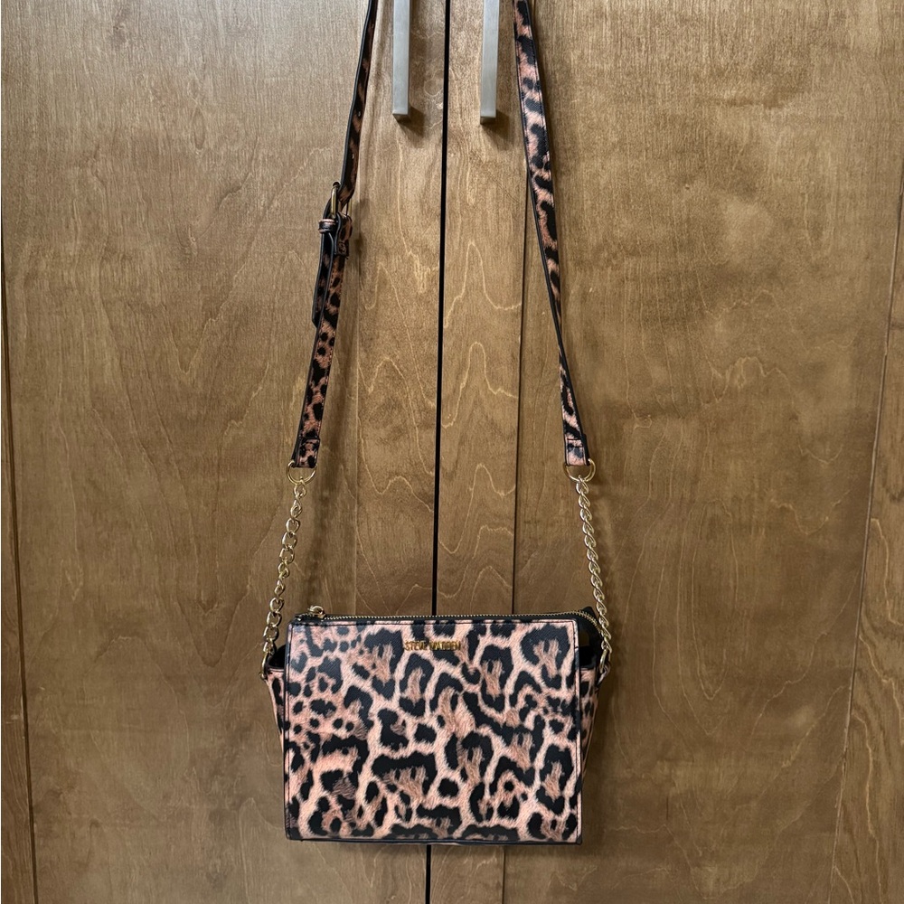 Steve Madden Cheetah animal print Crossbody Bag